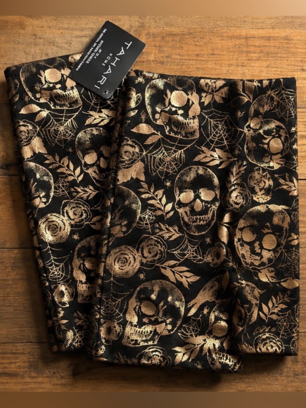 Tahari Home Skull & Rose Kitchen Towels Set of 2 NWT 💀🖤🥀